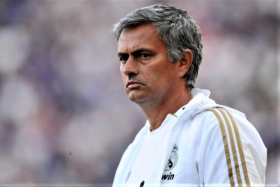 Choáng với số tiền lớn khủng khiếp HLV Mourinho nhận được khi bị sa thải - 6 Choáng với số tiền lớn khủng khiếp HLV Mourinho nhận được khi bị sa thải - 6