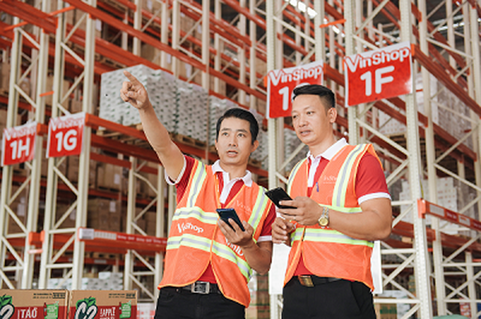 Vingroup ra mắt ứng dụng Vinshop – Mô hình bán lẻ B2B2C tại Việt Nam - 2 Vingroup ra mắt ứng dụng Vinshop – Mô hình bán lẻ B2B2C tại Việt Nam - 2