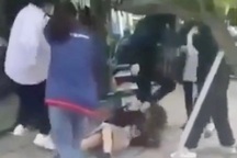 Lãnh đạo Hà Nội yêu cầu xử lý vụ học sinh bị đánh, kéo lê trên vỉa hè