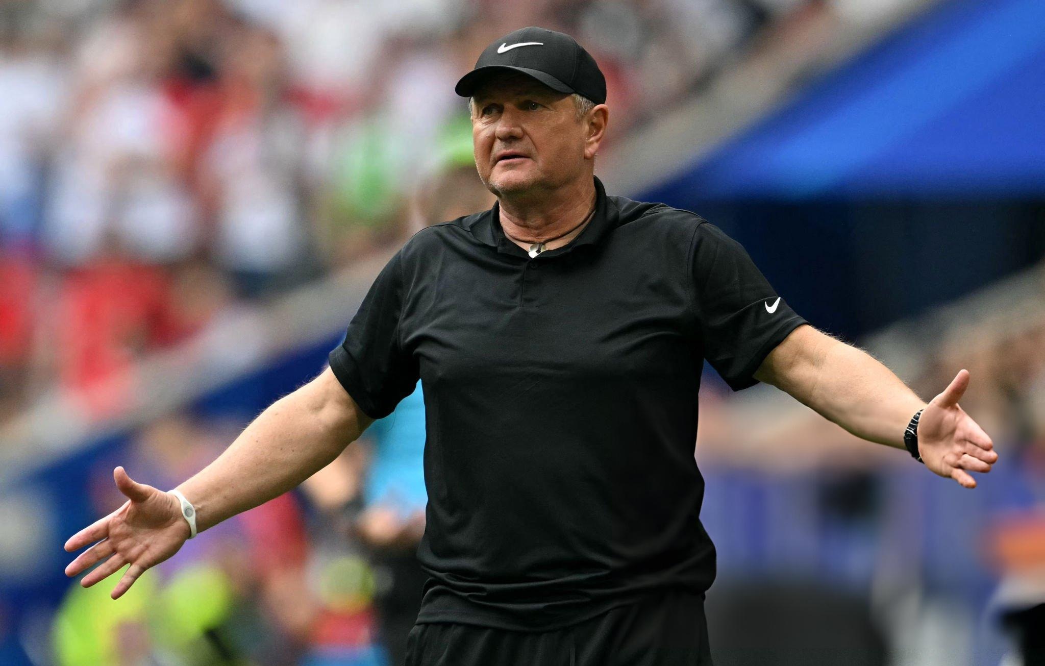 Treinador Kek HLV Kek