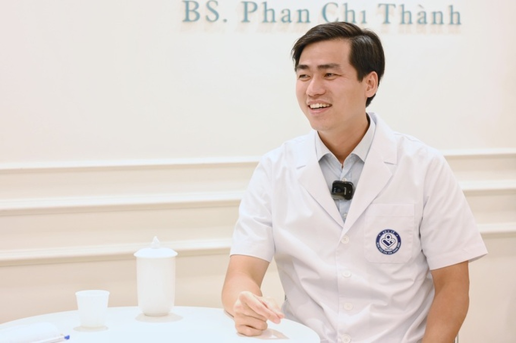 Cậu nhỏ lên xuống thất thường vì sự cố bất ngờ trong lần đầu lâm trận - 2 Cậu nhỏ lên xuống thất thường vì sự cố bất ngờ trong lần đầu lâm trận - 2