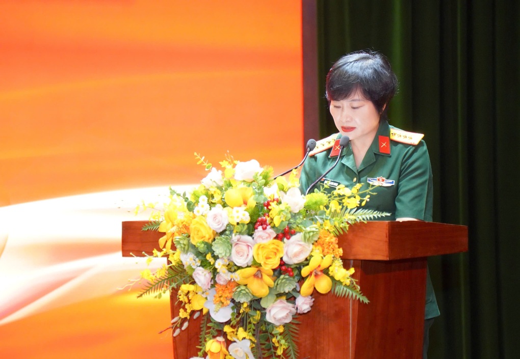 Bao giờ cho đến tháng Mười được chiếu ở Tuần phim kỷ niệm các ngày lễ lớn - 1 Bao giờ cho đến tháng Mười được chiếu ở Tuần phim kỷ niệm các ngày lễ lớn - 1