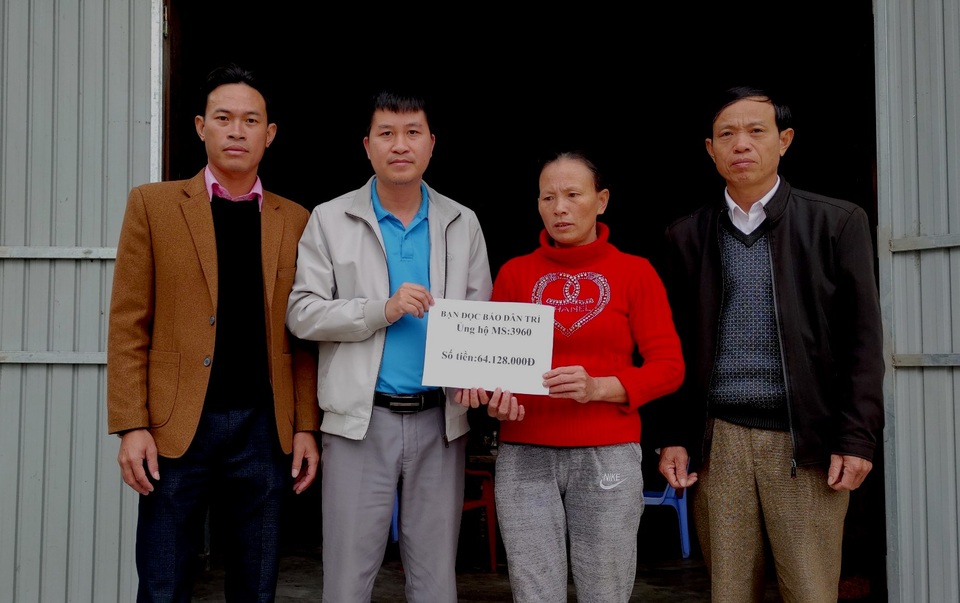 Bạn đọc giúp đỡ nữ sinh xin nghỉ học để cứu cha hơn 64 triệu đồng - 2 Bạn đọc giúp đỡ nữ sinh xin nghỉ học để cứu cha hơn 64 triệu đồng - 2