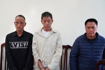 Bán em gái để lấy tiền tiêu, 14 năm sau anh trai bị bắt