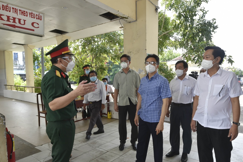 Dồn toàn lực kiểm soát dịch trước khi kết thúc cách ly xã hội - 1 Dồn toàn lực kiểm soát dịch trước khi kết thúc cách ly xã hội - 1