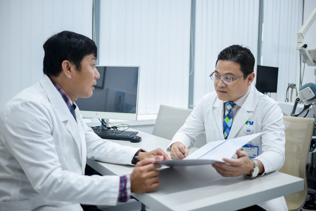 TS.BS. Võ Công Minh - Bệnh viện FV: Trọn tâm huyết giúp người bệnh ít đau, mau lành - 5 TS.BS. Võ Công Minh - Bệnh viện FV: Trọn tâm huyết giúp người bệnh ít đau, mau lành - 5