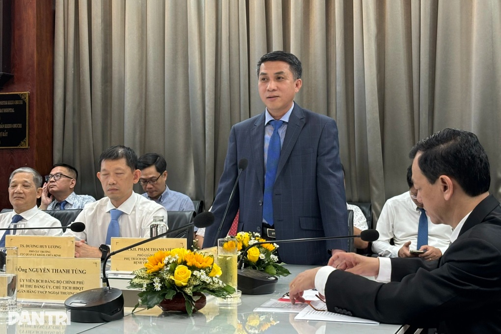 Thứ trưởng nói lý do bệnh án điện tử Bệnh viện Chợ Rẫy “đi sau, về đúng” - 1