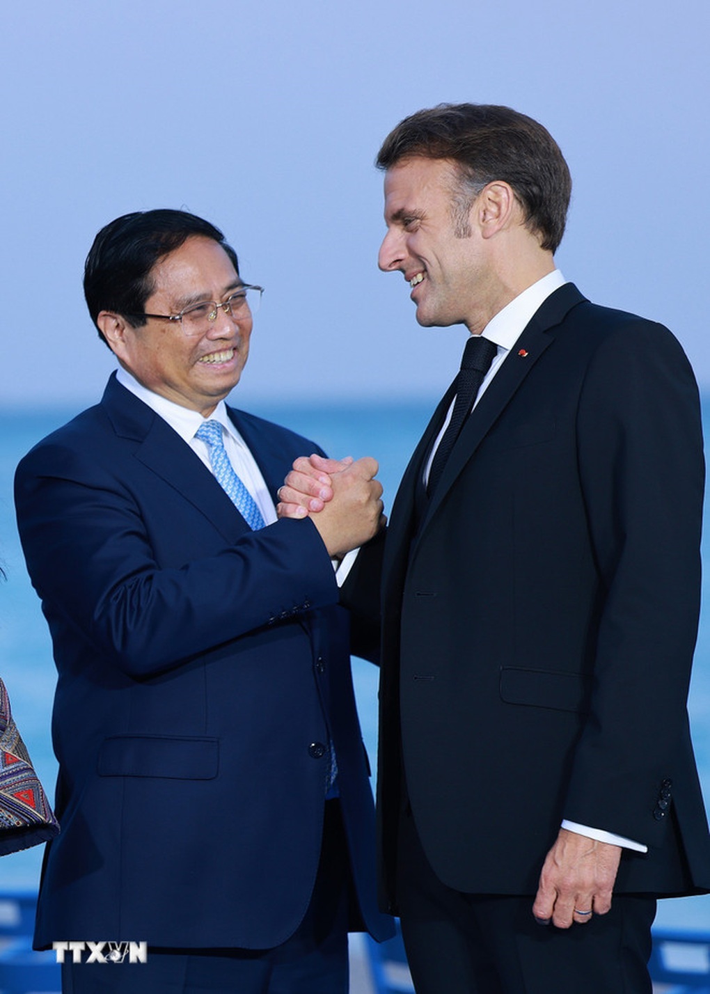 Thủ tướng và Phu nhân tham dự chiêu đãi của Tổng thống Pháp Emmanuel Macron - 3 Thủ tướng và Phu nhân tham dự chiêu đãi của Tổng thống Pháp Emmanuel Macron - 3