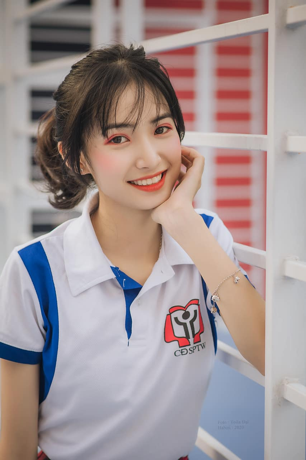 Ngẩn ngơ trước vẻ đẹp thuần khiết của cô giáo mầm non tương lai - 3 Ngẩn ngơ trước vẻ đẹp thuần khiết của cô giáo mầm non tương lai - 3