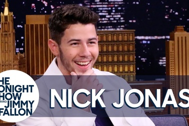 Nick Jonas chia sẻ về vợ