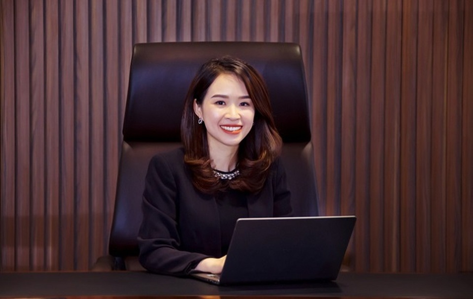 Nữ chủ tịch xinh đẹp bước vào HĐQT Kienlongbank như thế nào? - 1 Nữ chủ tịch xinh đẹp bước vào HĐQT Kienlongbank như thế nào? - 1