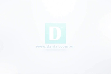 Tuấn Lay và người tình đối đáp trước tòa