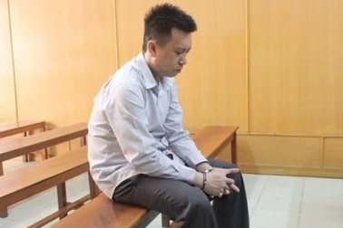 Lừa 400 triệu đồng chạy việc vào Cảng Sài Gòn 