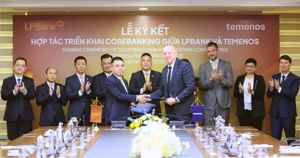 LPBank ký hợp đồng mua giải pháp Corebanking - T24 của Temenos Thụy Sỹ - 1 LPBank ký hợp đồng mua giải pháp Corebanking - T24 của Temenos Thụy Sỹ - 1