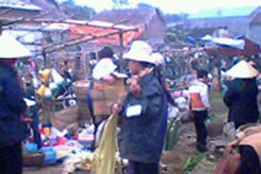 Chợ phiên "cổ tích" xứ Thanh