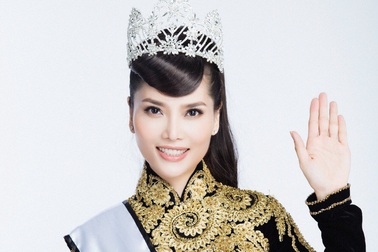 Mrs Áo Dài 2016 khoe vẻ đẹp sau đăng quang