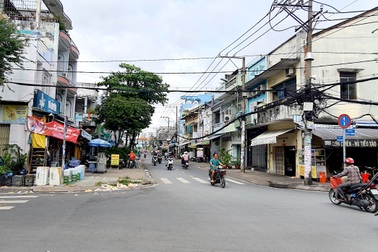 Điều tra vụ nam thanh niên bị đâm chết trên đường