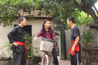 Hoa khôi Quảng Ninh Trương Tùng Lan đóng phim hài võ thuật