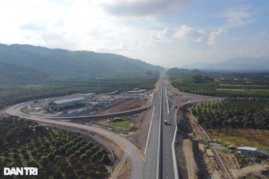 Kiến nghị thu phí cao tốc Nhà nước đầu tư để trích quỹ "dự phòng rủi ro"