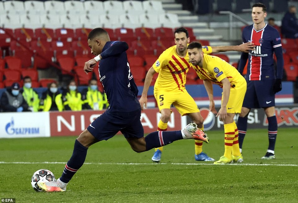 PSG 1-1 Barcelona: Messi ghi bàn và đá hỏng phạt đền - 4 PSG 1-1 Barcelona: Messi ghi bàn và đá hỏng phạt đền - 4