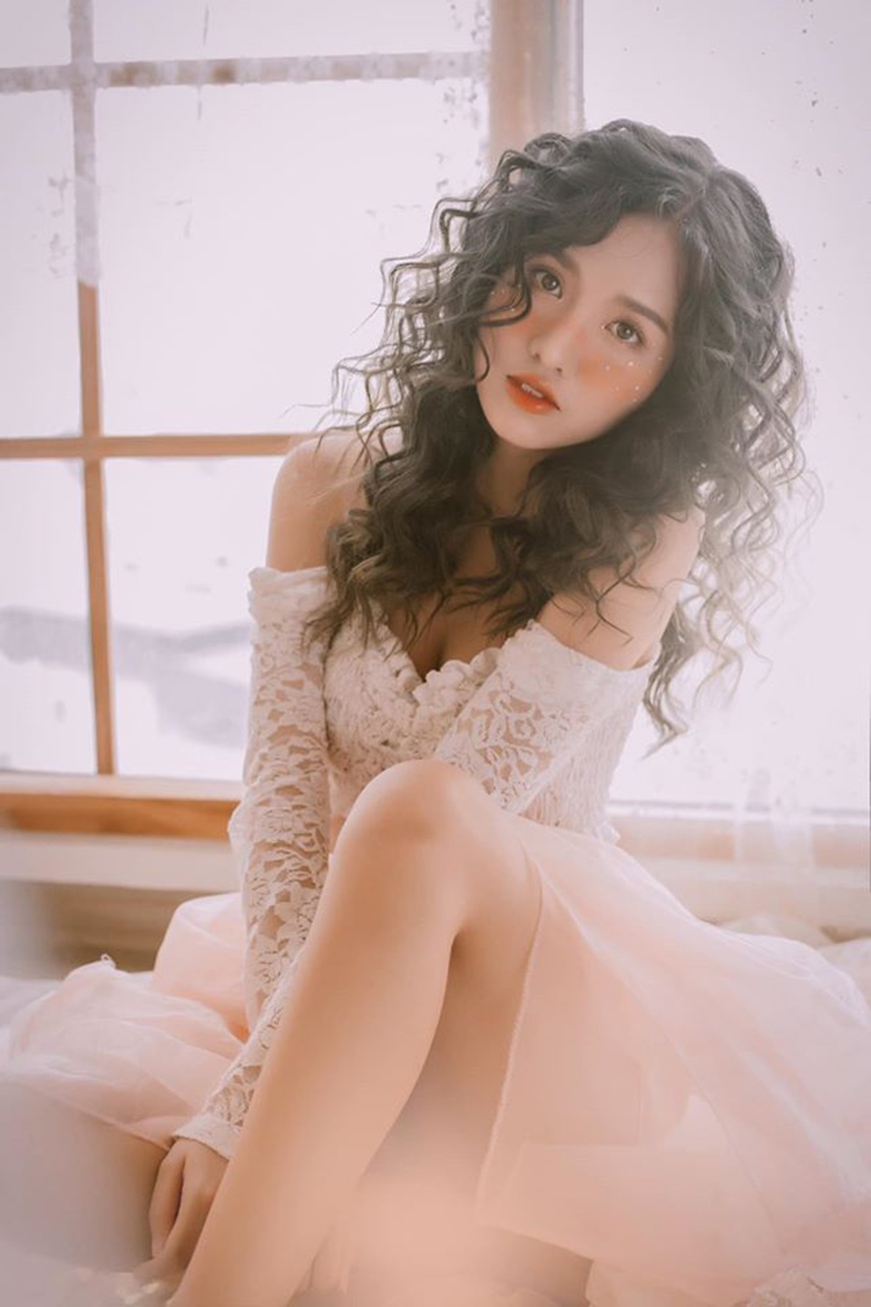 Ngắm nhan sắc ấn tượng của nữ sinh ngành Y Dược - 8 Ngắm nhan sắc ấn tượng của nữ sinh ngành Y Dược - 8