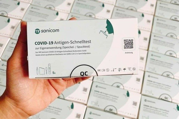 Test nhanh Covid-19 bằng nước bọt được rao bán rầm rộ tại TPHCM - 2