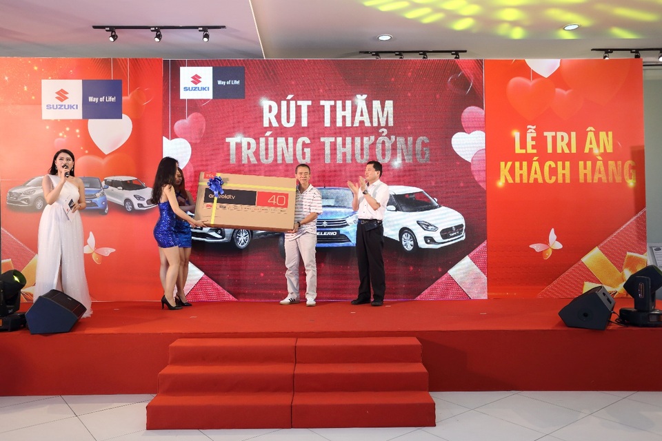 Tưng bừng chuỗi sự kiện tri ân khách hàng Suzuki trên toàn quốc - 7 Tưng bừng chuỗi sự kiện tri ân khách hàng Suzuki trên toàn quốc - 7