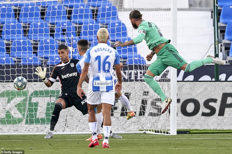 Real Madrid đứt mạch trận toàn thắng ở vòng cuối cùng La Liga - 3 Real Madrid đứt mạch trận toàn thắng ở vòng cuối cùng La Liga - 3