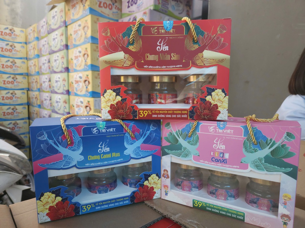 Phát hiện yến chưng “ăn kiêng” nhưng lượng đường cao gấp 5,5 lần công bố - 1 Phát hiện yến chưng “ăn kiêng” nhưng lượng đường cao gấp 5,5 lần công bố - 1