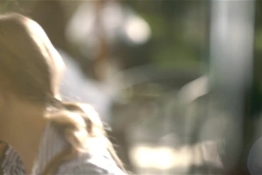 LG ra mắt bàn phím có thể cuộn tròn dành cho smartphone/máy tính bảng