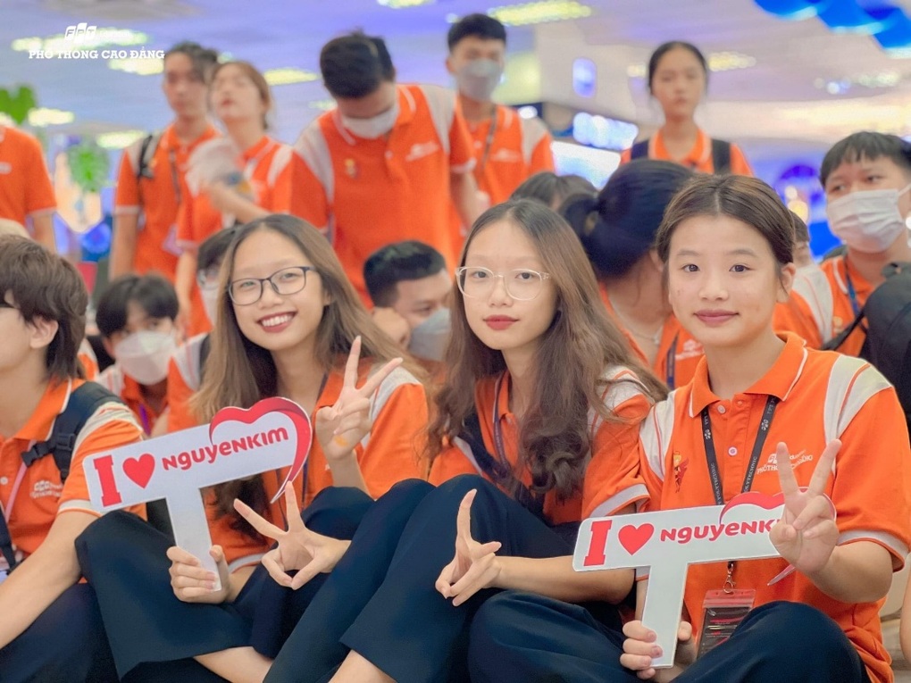 Kết quả thi 10: Làm sao để con không tự trách, cha mẹ không thất vọng? - 2 Kết quả thi 10: Làm sao để con không tự trách, cha mẹ không thất vọng? - 2