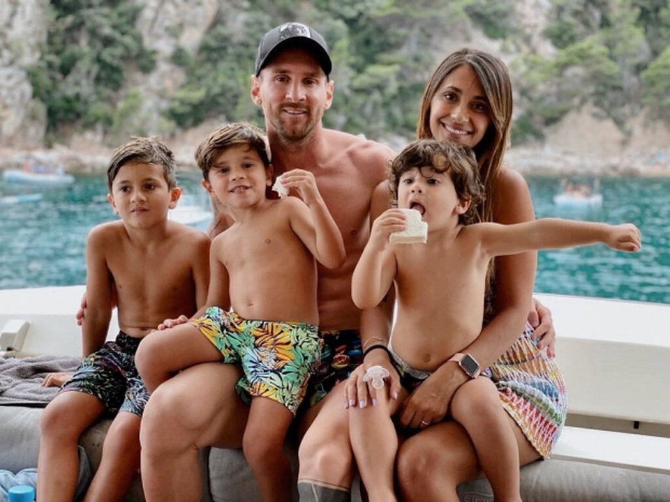 Cuộc sống siêu sang của Messi ở Barcelona - 16 Cuộc sống siêu sang của Messi ở Barcelona - 16
