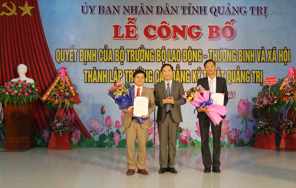 Trường Cao đẳng Kỹ thuật Quảng Trị chính thức thành lập - 2 Trường Cao đẳng Kỹ thuật Quảng Trị chính thức thành lập - 2