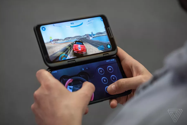 LG ra smartphone màn hình gập "đối đầu" Samsung và Huawei