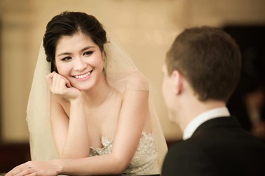 Ngắm ảnh cưới lãng mạn của Bích Huyền