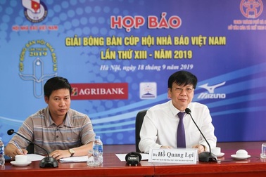 Gần 200 VĐV tranh tài ở giải bóng bàn cúp Hội nhà báo Việt Nam