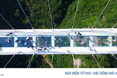 11 cây cầu treo đáng sợ nhất thế giới