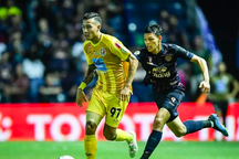 U23 Thái Lan phải “cầu cạnh” cầu thủ từng bị đuổi trước SEA Games 30