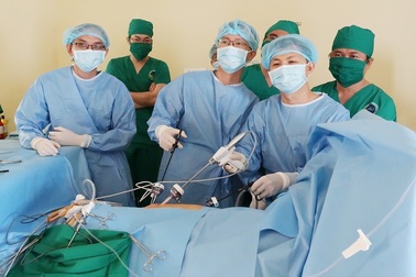 Em trai hiến một phần cơ thể cứu chị gái thoát “án tử”