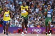 Usain Bolt  về thứ 5 tại vòng bán kết chạy 200m