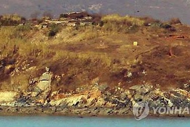 Hàn Quốc tiết lộ ảnh thiệt hại của Triều Tiên trong vụ đấu pháo