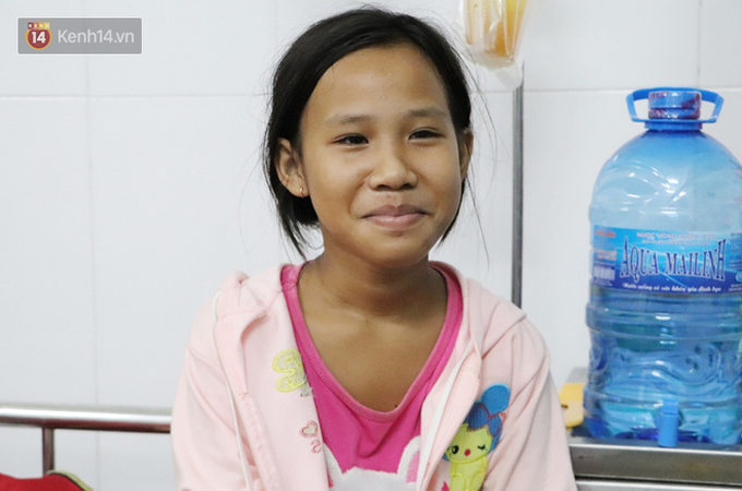 Người mẹ khờ ở Trà Vinh đã triệt sản sau khi hạ sinh bé trai nặng 2.8kg, được mạnh thường quân tặng nhà mới - Ảnh 4. Người mẹ khờ ở Trà Vinh đã triệt sản sau khi hạ sinh bé trai nặng 2.8kg, được mạnh thường quân tặng nhà mới - Ảnh 4.