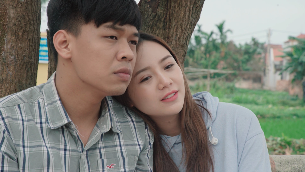 Trung ruồi kết hợp với Quỳnh Kool trong phim Khát vọng tuổi trẻ - 1 Trung ruồi kết hợp với Quỳnh Kool trong phim Khát vọng tuổi trẻ - 1