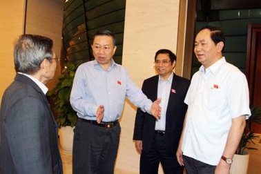 Bộ trưởng Công an: Bỏ sổ hộ khẩu nhưng không thay đổi hình thức quản lý