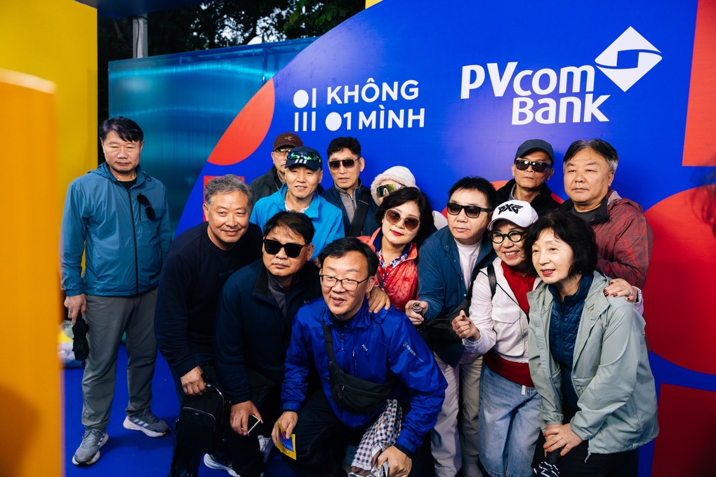 PVcomBank đồng hành cùng chiến dịch “Không một mình” - 2 PVcomBank đồng hành cùng chiến dịch “Không một mình” - 2