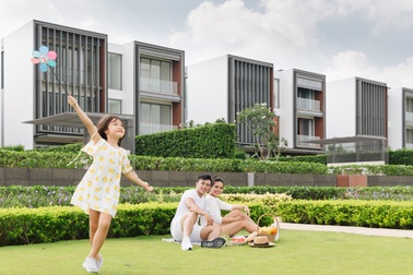 Một ngày sống động tại HOLM Residences