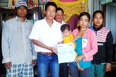 Hơn 49 triệu đồng đến với cháu bé bị to lá lách