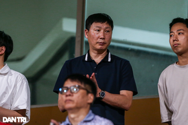 Thực hư thông tin HLV Kim Sang Sik chê bai cầu thủ Việt Nam