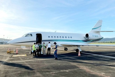 Đoàn khách tỷ phú Lào đi chuyên cơ tới Phú Quốc du lịch