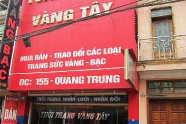 Nạn nhân vụ cướp tiệm vàng bị chấn thương nguy kịch
